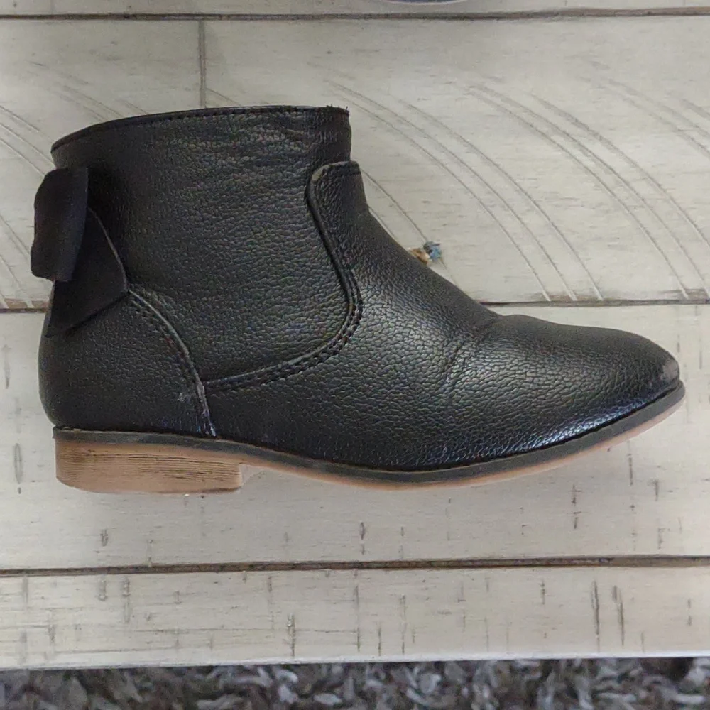Booties - Picture 2 of 4